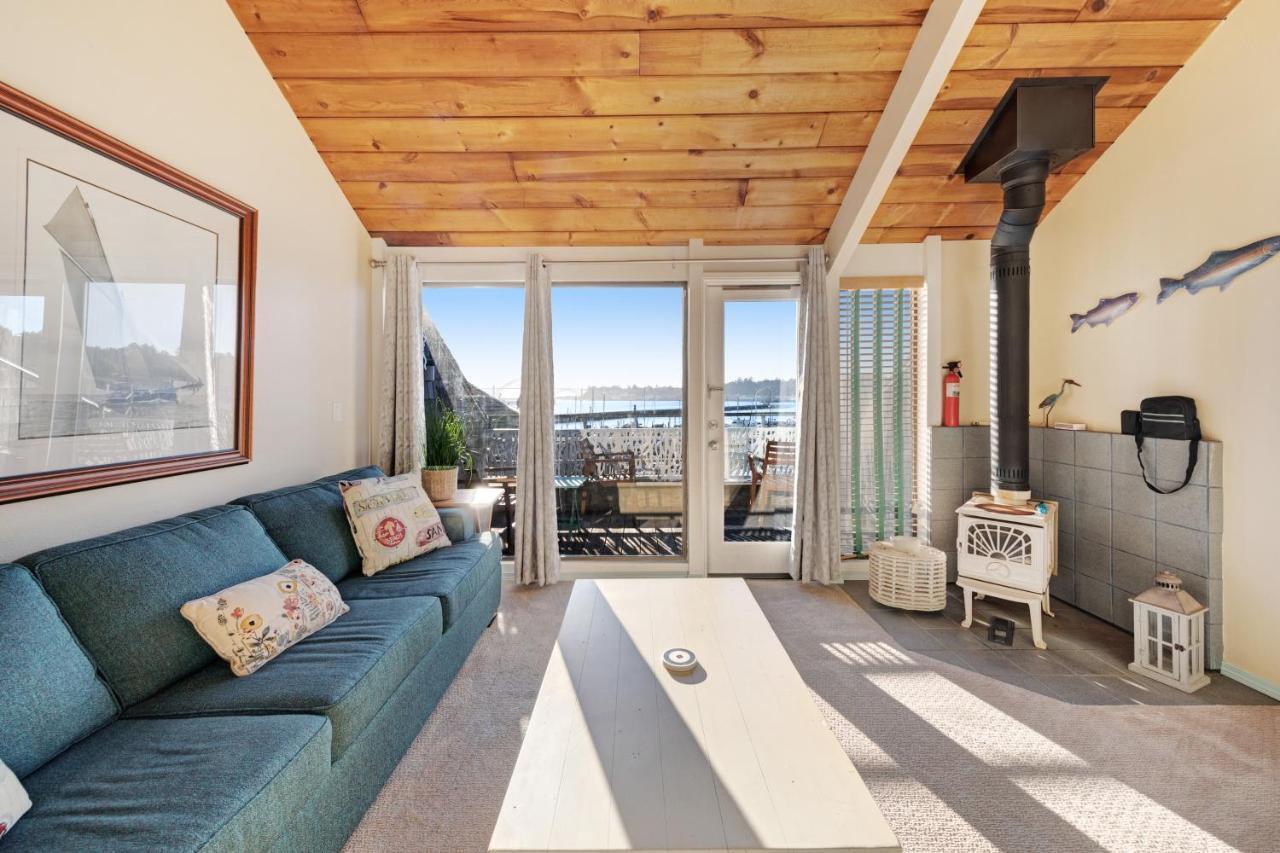 Embarcadero Bay View Apartment นิวพอร์ต ภายนอก รูปภาพ